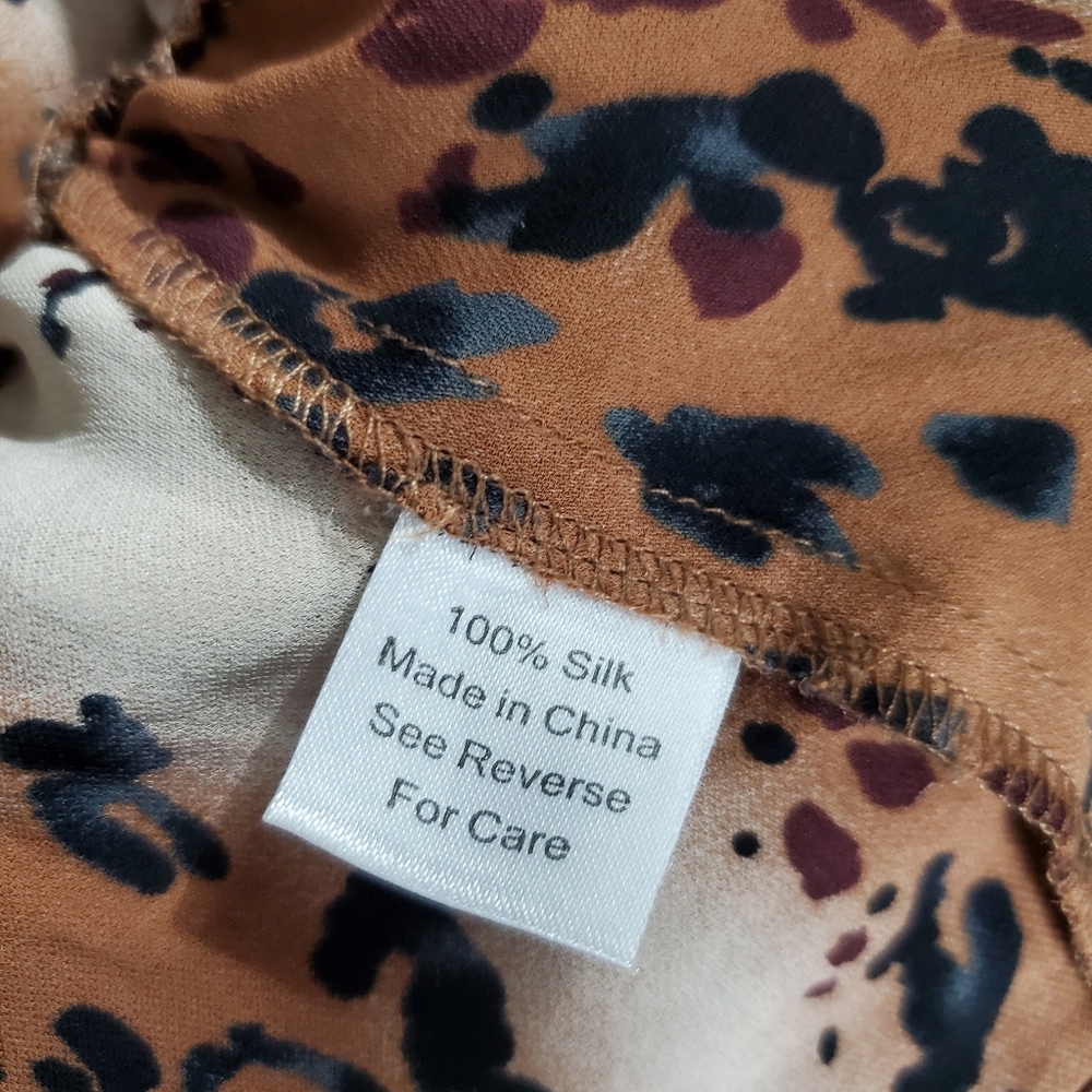 Parker Silk Leopard Ruffle Blouse - Picture 7 of 8
